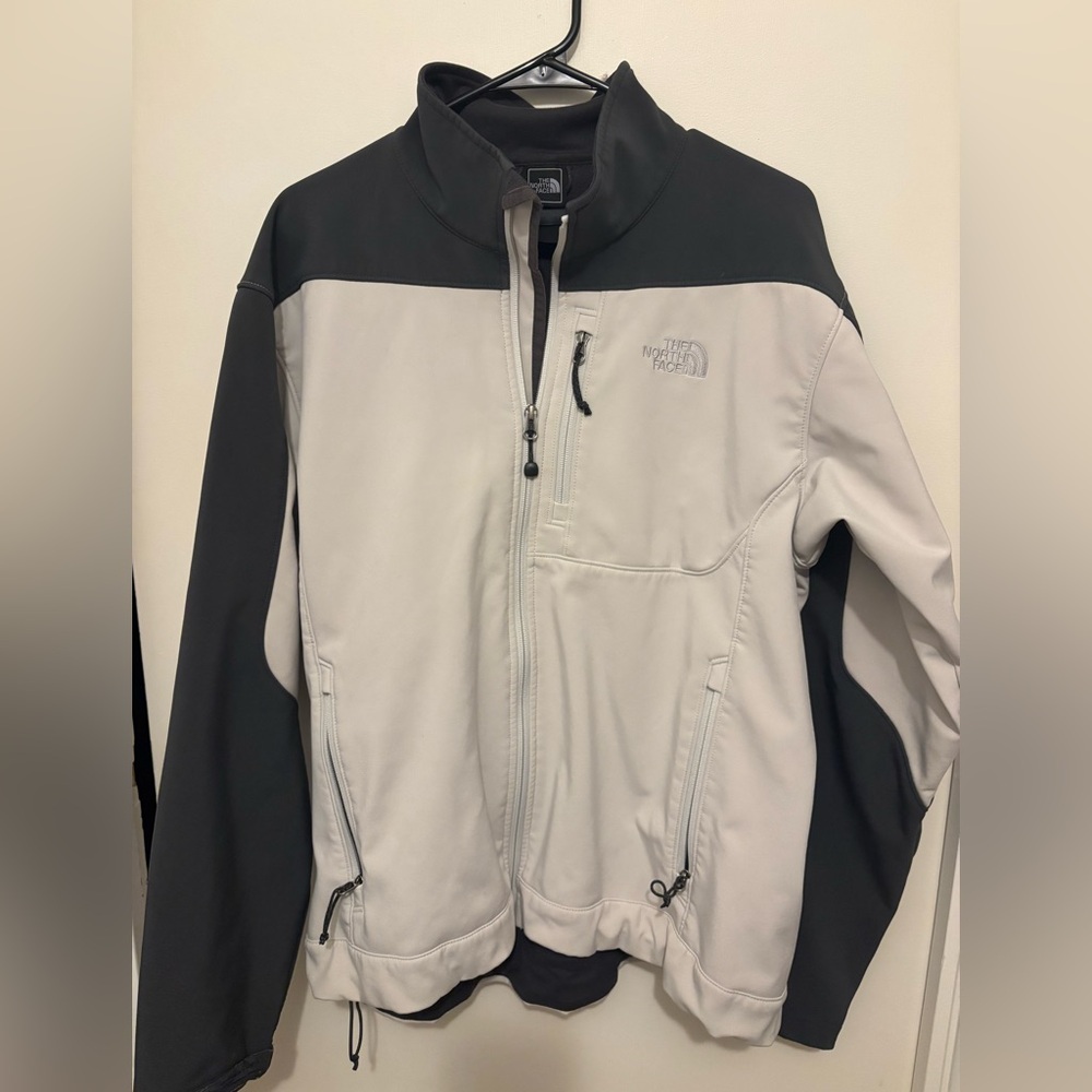 The North Face Men’s Two-Tone Softshell Jacket - Light Gray & Charcoal